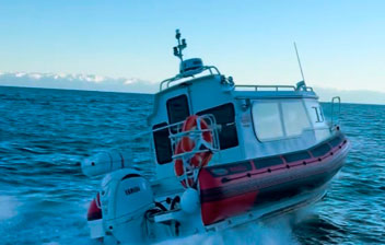 Аренда катера Rib RM 85D CAB на Байкале